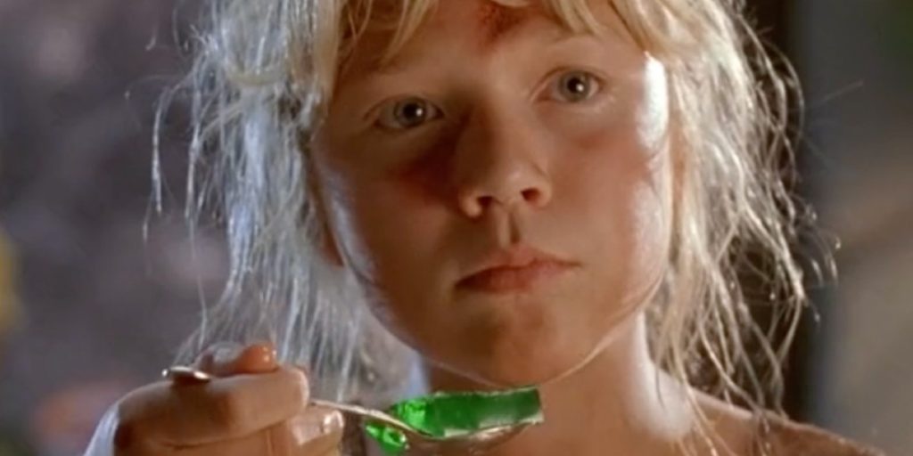 Jurassic Park-fans føler sig gamle, da barnestjernen genskaber særlig scene i en alder af 43 år