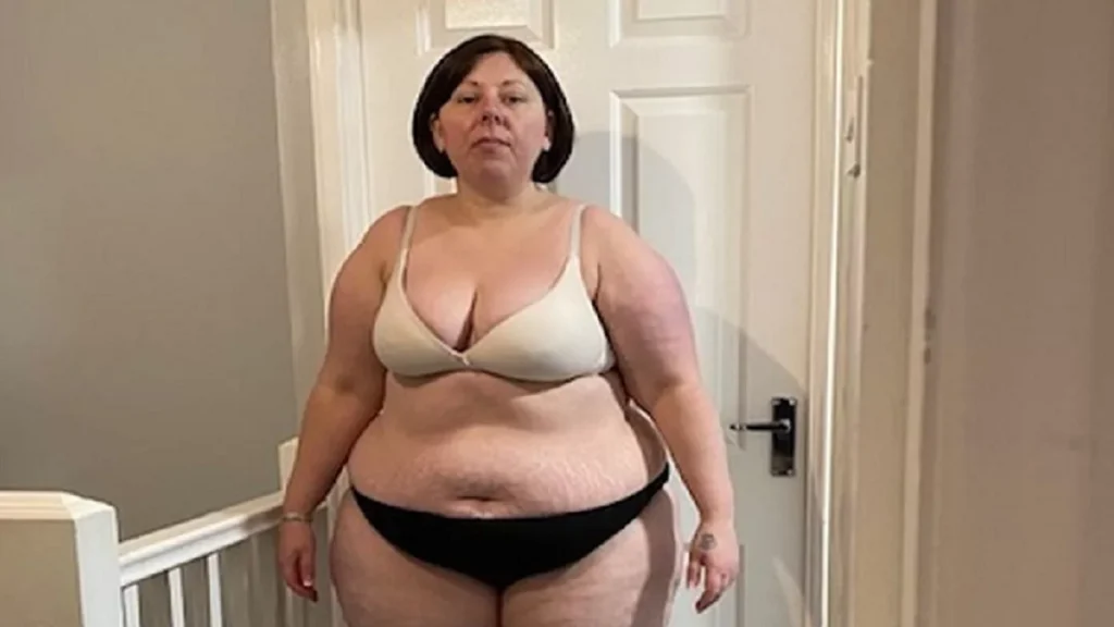 Kvinde var så stor, at hun gemte sig fra folk: Nu har hun gennemgået et vægttab på over 50 kilo og er uigenkendelig