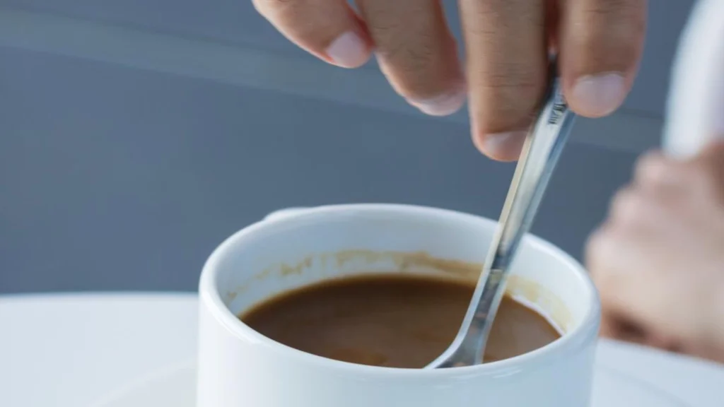 Derfor bør du ikke drikke kaffe om morgenen