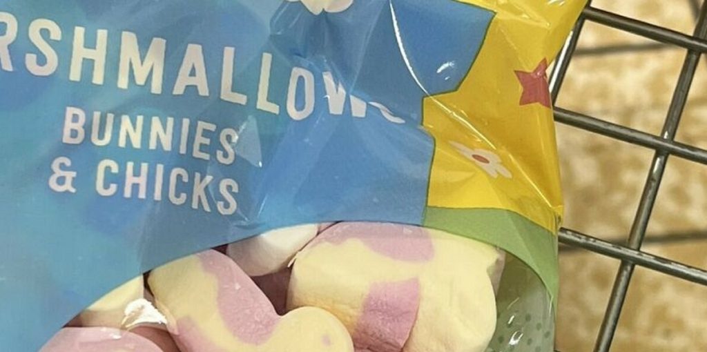 Kvinde købte påskeskum i Aldi: Pludselig opdagede hun, at noget var helt galt