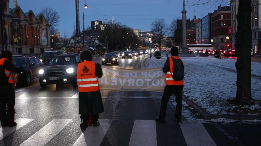 Nu har klimaaktivister endnu engang angrebet: Denne gang gik det ud over uvurderlig genstand