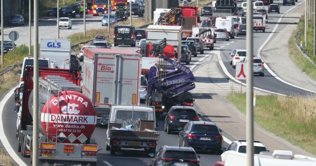 Uheld på Motorring 3: Spor spærret