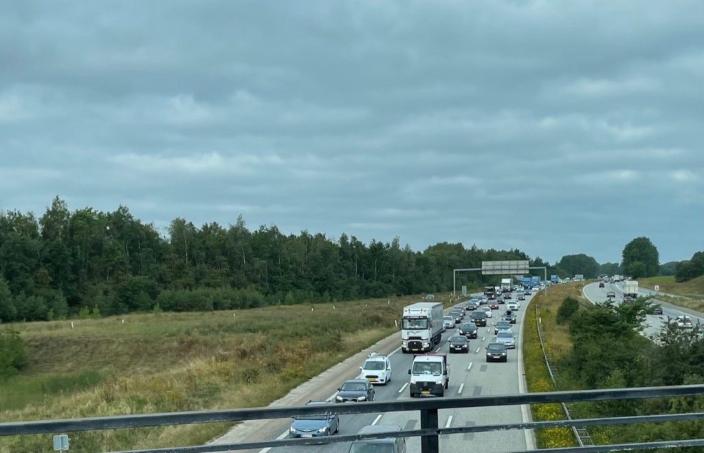 Massiv kødannelse på motorvej