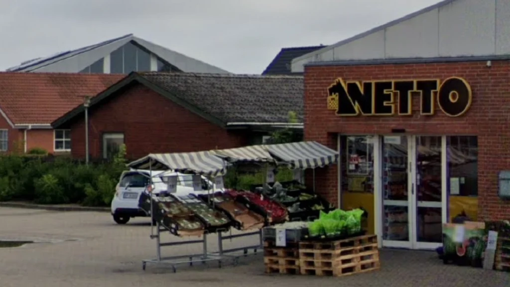 Kvinde lavede kort indkøb i Netto: Fik et kæmpe chok da hun vendte tilbage til sin bil