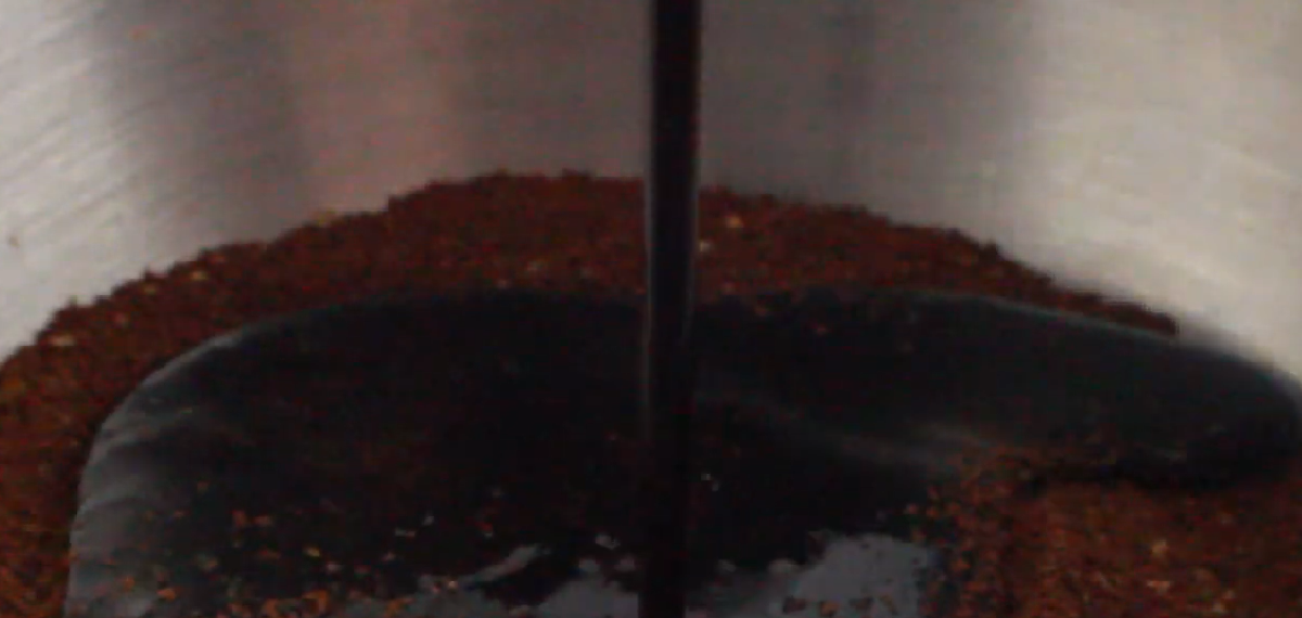 Hæld eddike i din kaffe. Dette simple trick fortjener en Nobelpris.