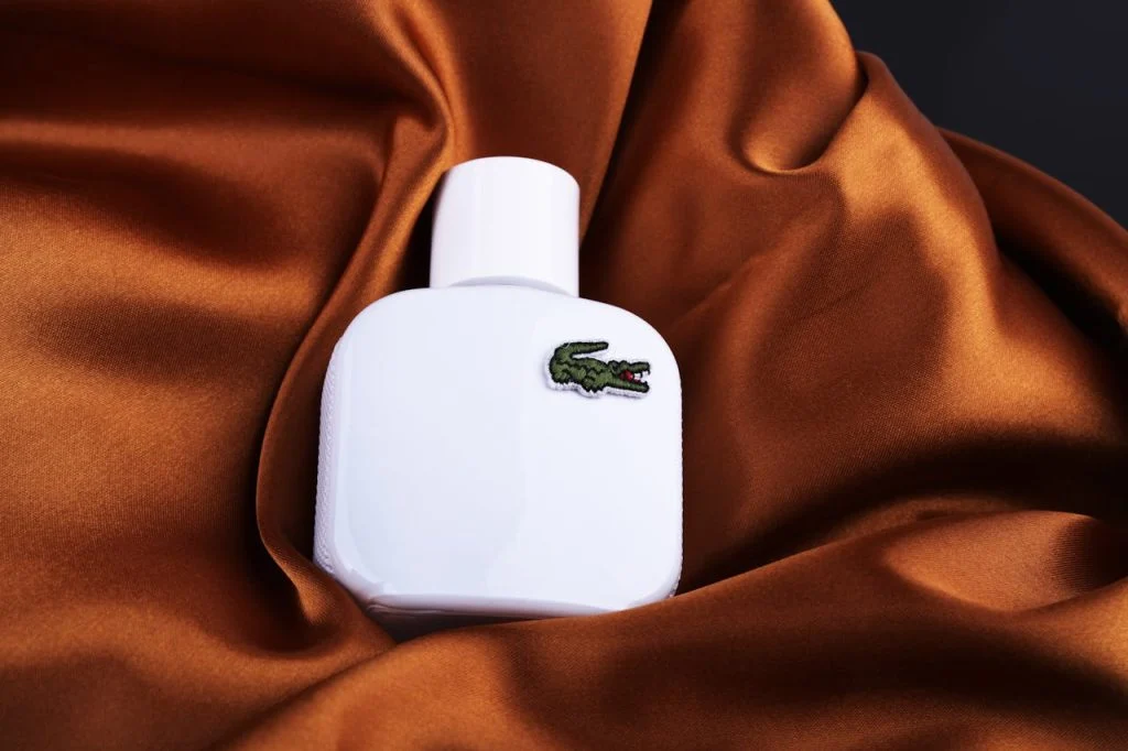 Lacoste-logoet er ikke en krokodille: Hvad er historien bag mærket, og hvorfor identificeres det sådan?