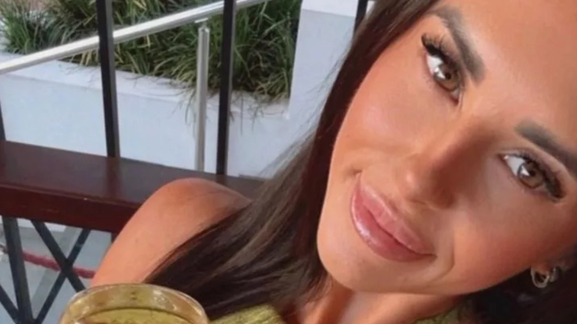 Model trænede i fitnesscenter, da hun modtog ‘mystisk besked’: Da hun kiggede op, fik hun sit livs chok