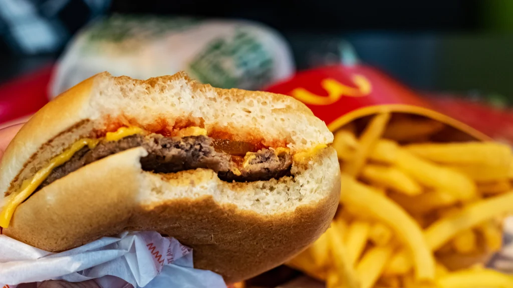 McDonald’s-måltidet tog en fatal drejning for 19-årige Alexander – det blev hans sidste.