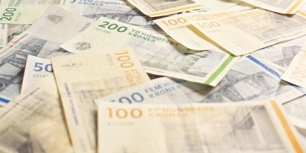 Så falder hammeren: Nu tager Skattefar tre nye ‘våben’ i brug