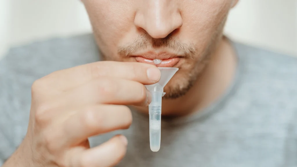 Far tog en DNA-test sammen med sin datter: Svaret sendte den ene ud i en depression