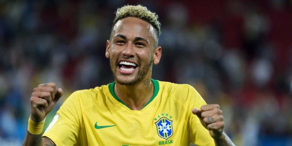 Neymar og kæresten med stor nyhed: Venter barn