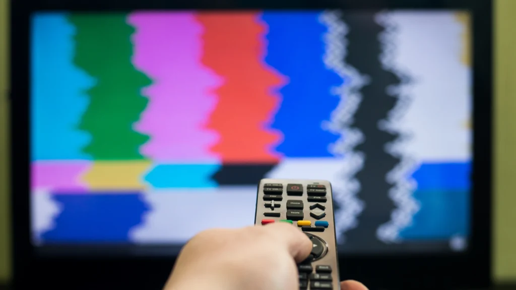 Det er tid til at gennemgå din tv-pakke: Disse danske tv-kanaler lukker