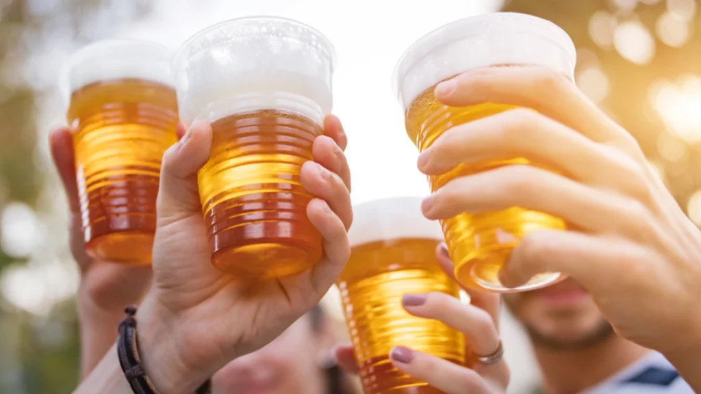 Forskere siger: Der er en enkel strategi til at reducere alkoholforbrug