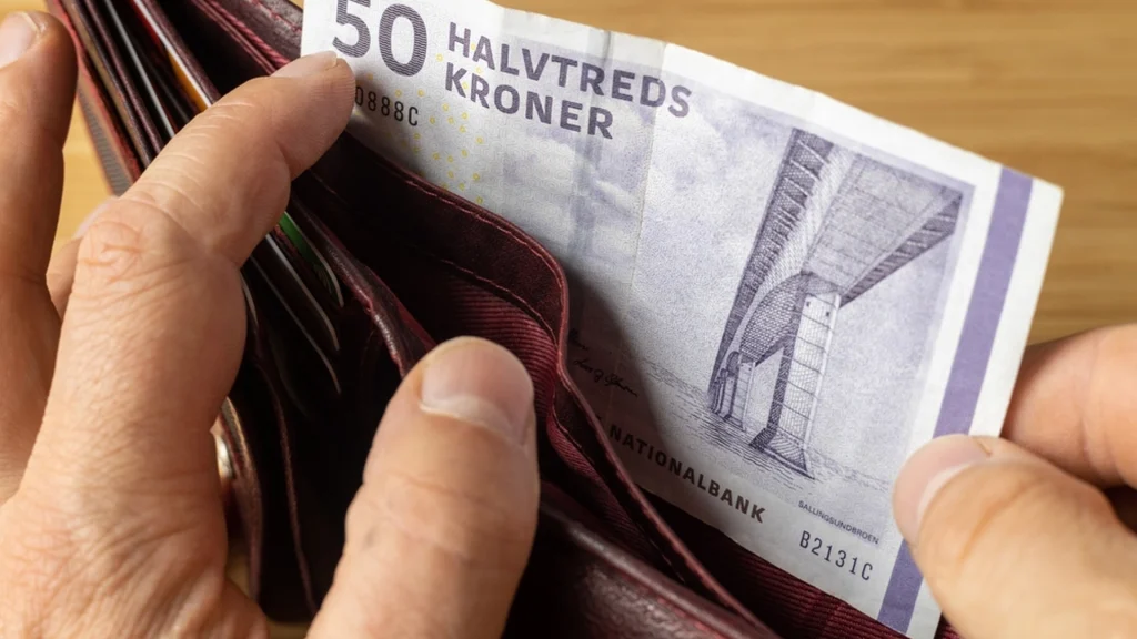 Her er hvorfor, at du altid bør betale med kontanter