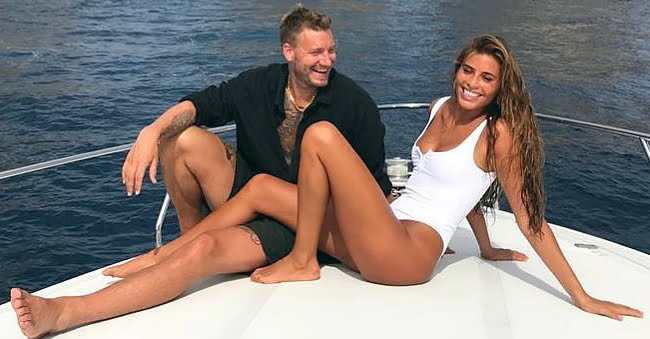 Philine Roepstorff gør det igen: ‘Lufter’ brysterne