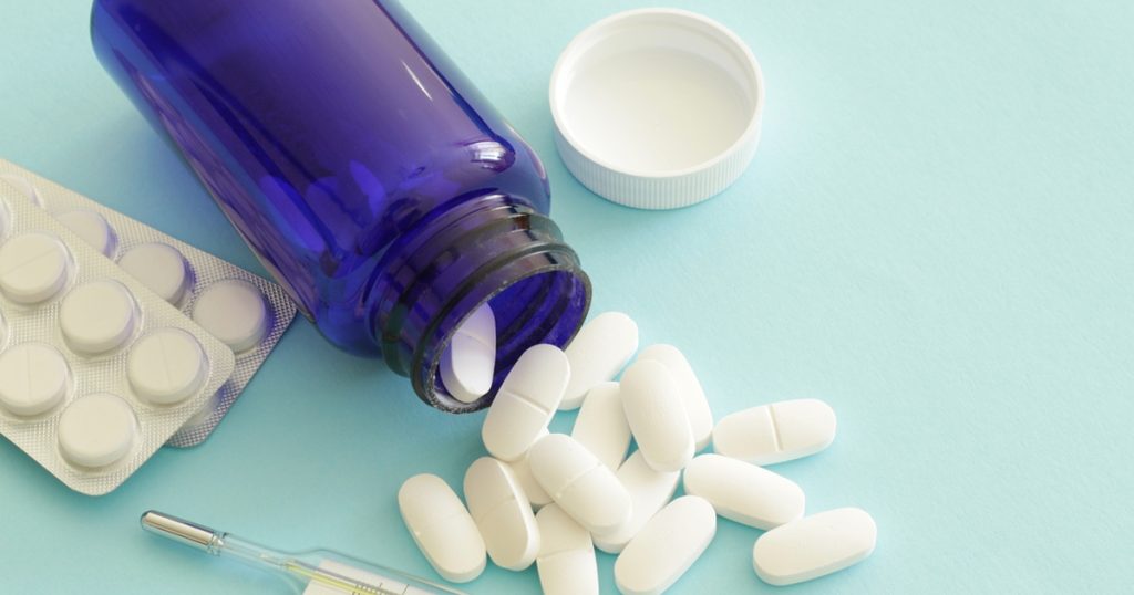 Kendt tv-læge med afsløring: Jeg tager denne pille for at forhindre demens og kræft