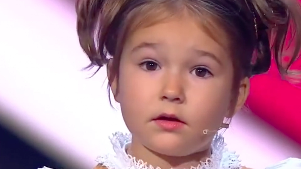 4-årig pige med et vanvittigt talent: Alle taber kæben, når hun begynder at snakke