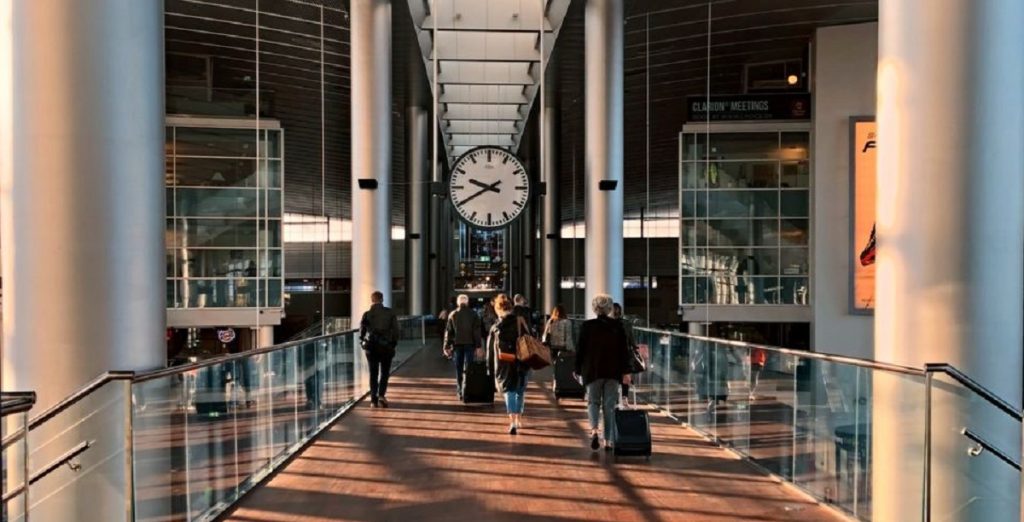 Forsinkelser og aflysninger: Gouda Rejseforsikring kommer med opfordring