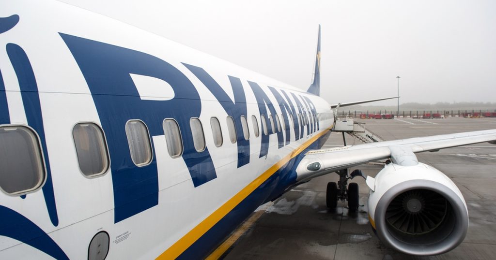 Nina blev afvist adgang til Ryanair-flyet på grund af en detalje i hendes pas: “Vi blev behandlet som kriminelle”