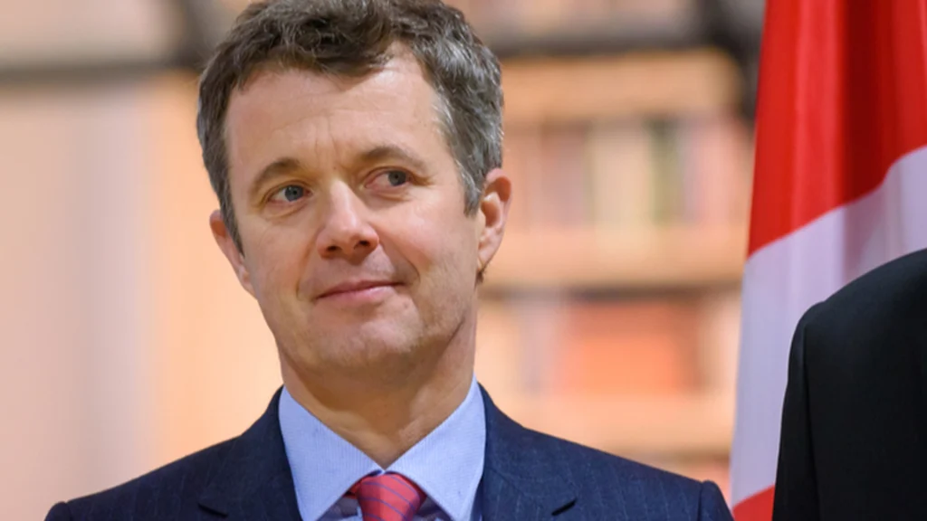 Mange danskere ved det ikke: Så mange tatoveringer har kronprins Frederik