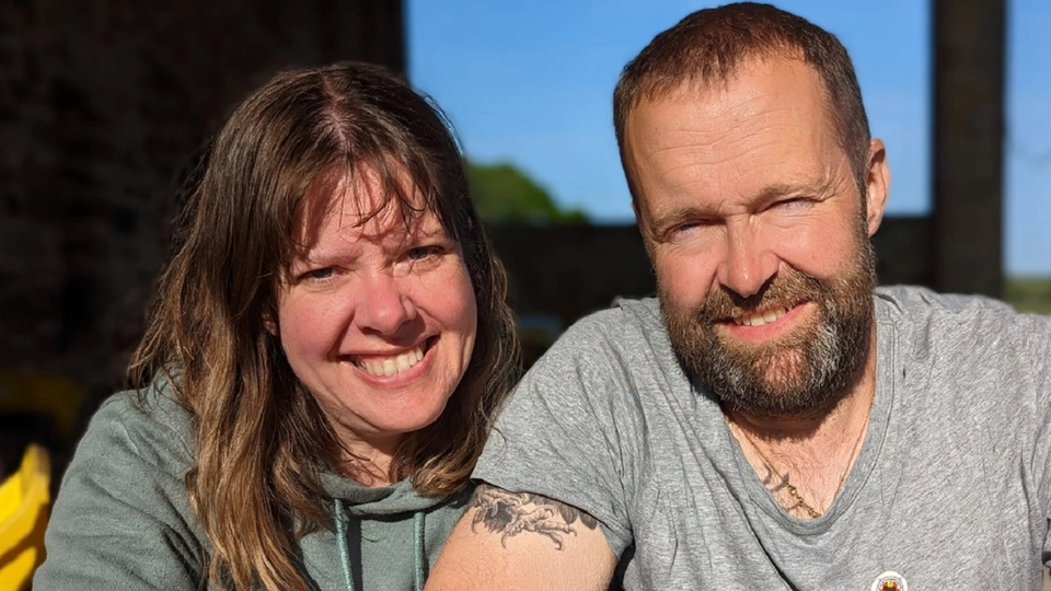 Sally og familien blev nødt til at aflyse ferien til over 20.000 kroner: Folk kan ikke tro deres egne øjne, når de ser hvorfor