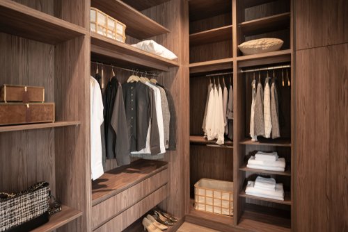 Guide: Sådan kan du gøre din garderobe mere bæredygtig