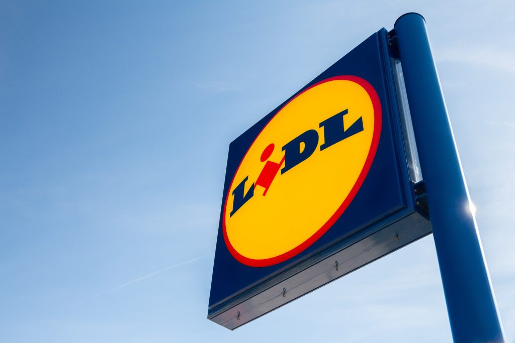 Kvinde nægter at handle i Lidl efter skrækfund: Du gætter aldrig, hvad kunden fandt