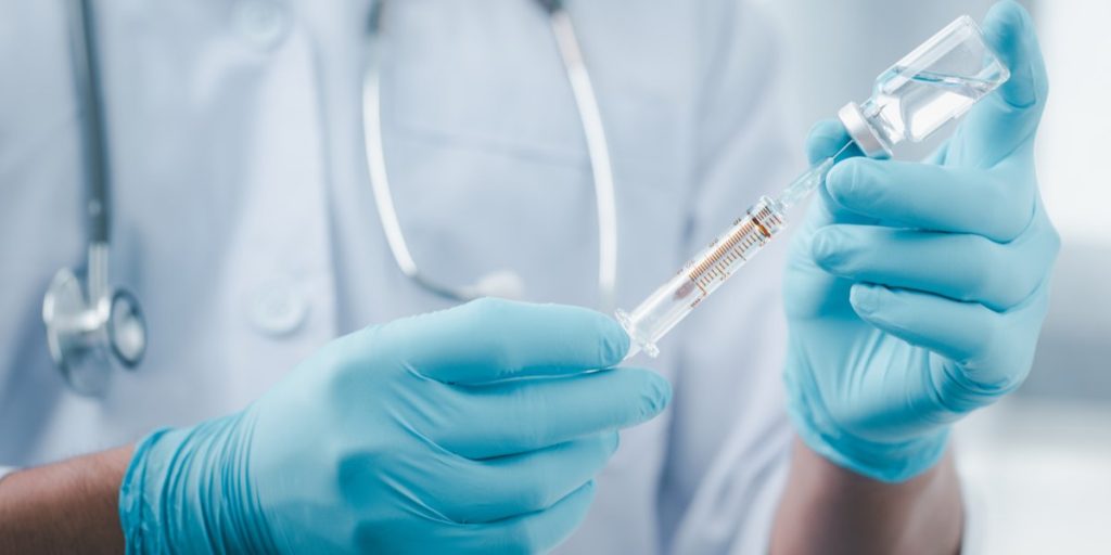 Sundhedsminister med kæmpe corona-nyhed: Hele EU starter vaccination 27 december