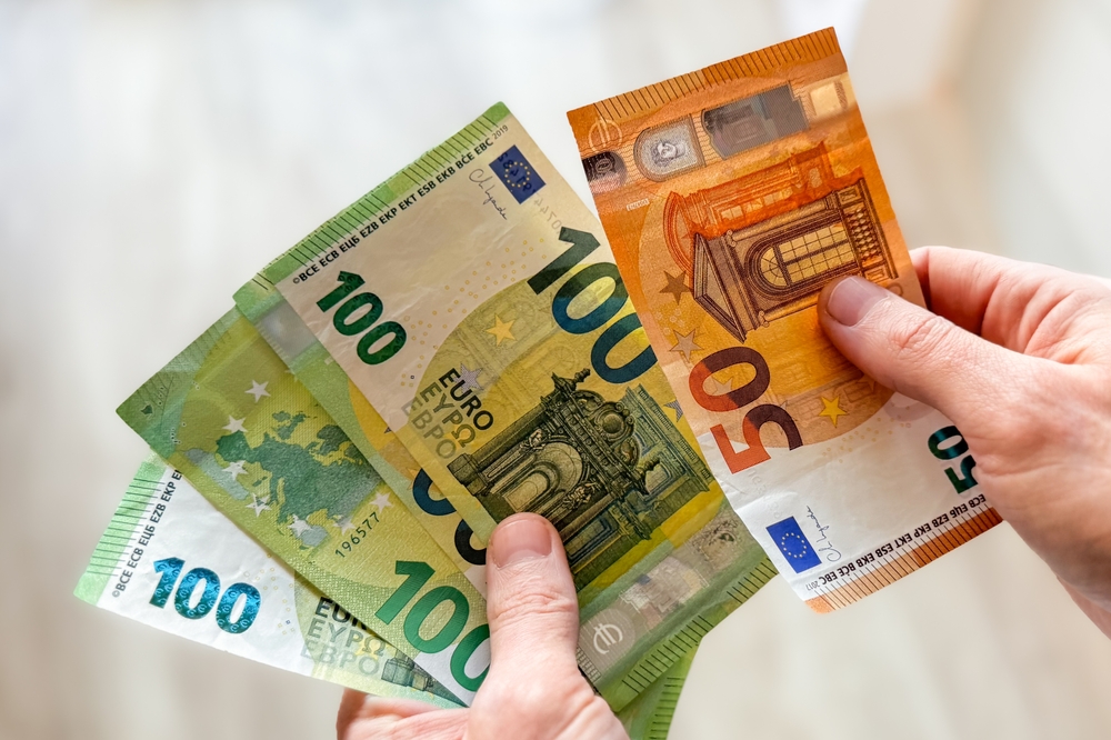 Nu er det farvel til endnu flere pengesedler: Disse eurosedler går ud af produktion