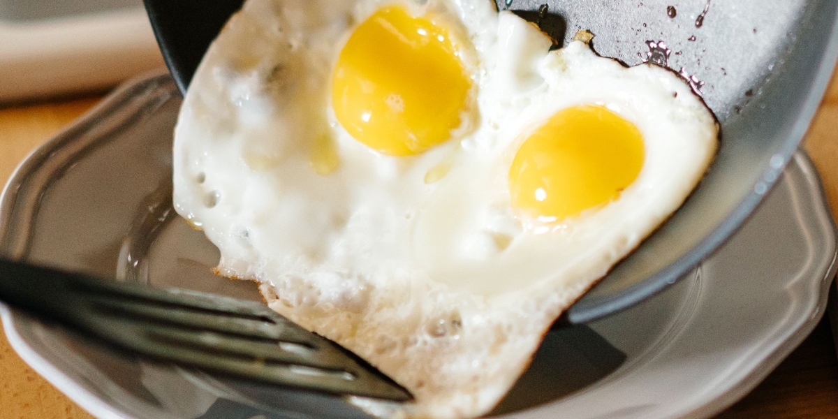 Forskere advarede om brug af sorte køkkenredskaber: Nu er der overraskende nyt