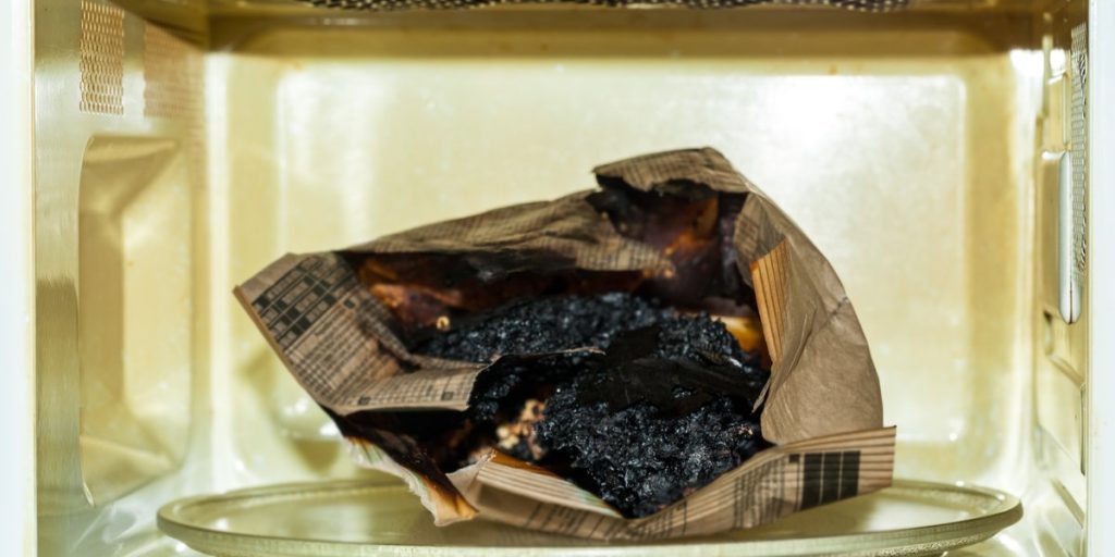 Syvårig dreng ville lave popcorn: Kort efter måtte brandvæsenet rykke ud
