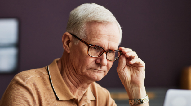 De færreste er opmærksomme på det: Når du når pensionsalderen, bliver du automatisk meldt ud