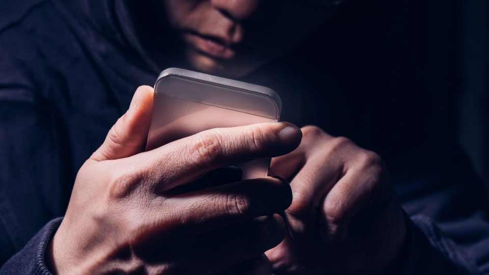 Din smartphone lytter: Sådan stopper du det