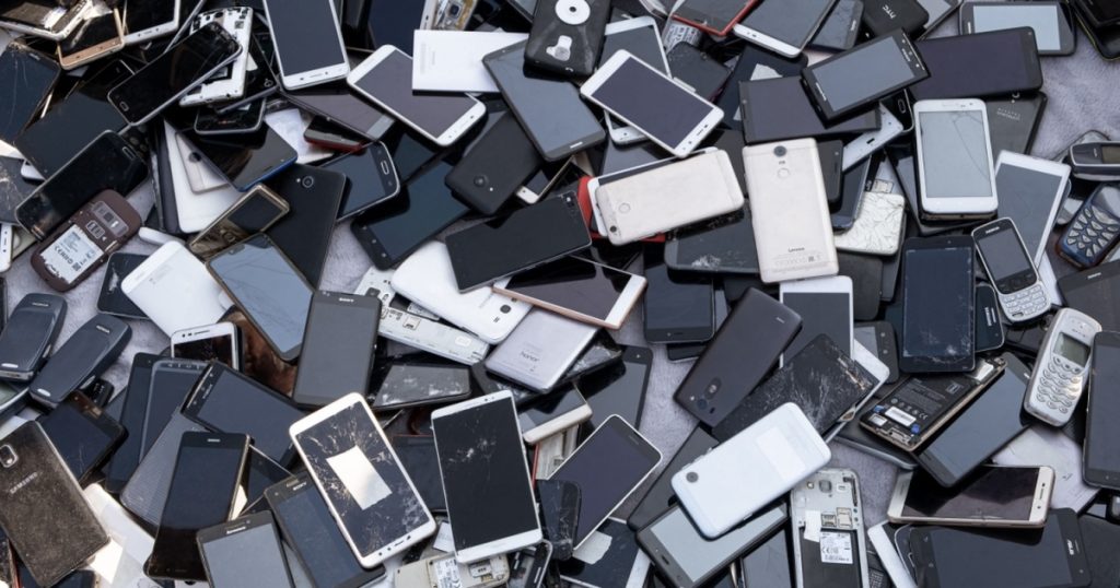 Hvor ofte bør du skrifte telefonen? Her er det største advarselstegn