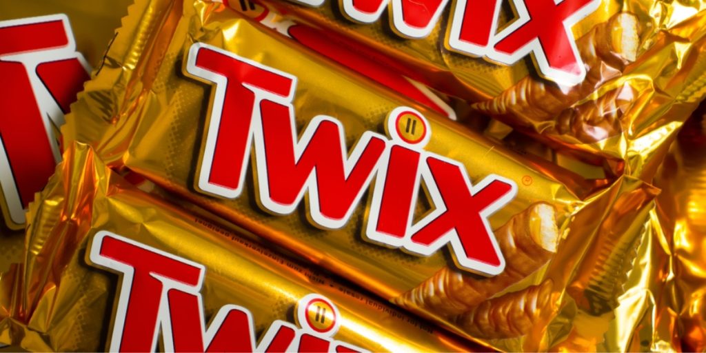 Chokoladeelskere opdager, hvad Twix faktisk betyder – Her er den skjulte besked, der er gemt i logoet