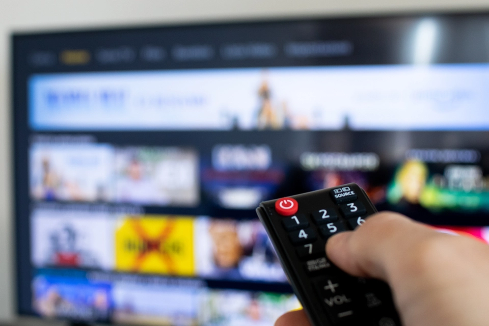 Mere end 1 million danskere ser ulovligt tv: Disse konsekvenser får dig til at lade være omgående