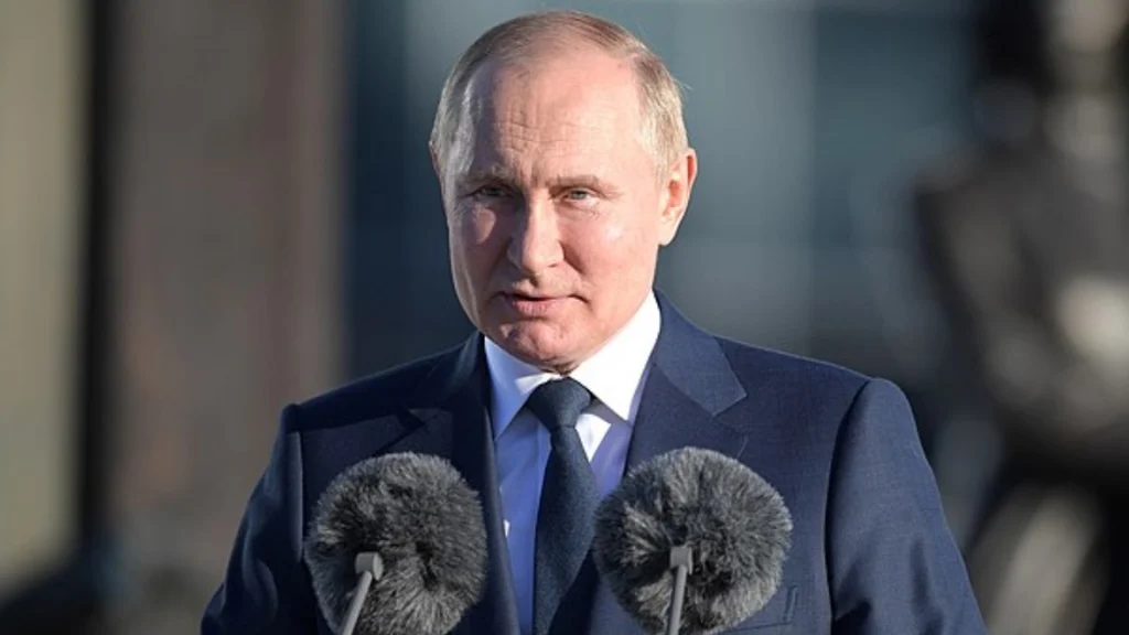 Her er det længe ventede svar på spørgsmålet alle har stillet Putin