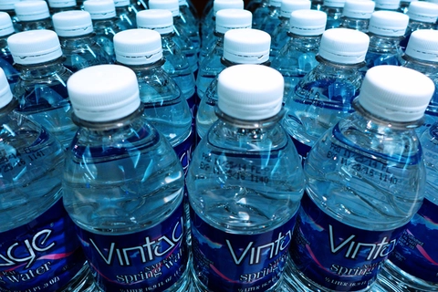 Bliver vand for gammelt? Ekspert giver svaret
