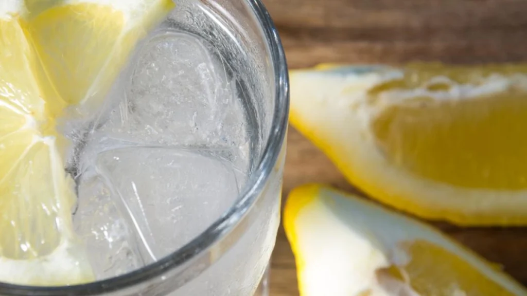 Start dagen med ét glas citronvand: Dette vil ske med din krop