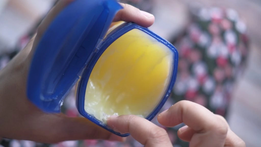 7 overraskende måder du kan bruge vaseline i dit hjem