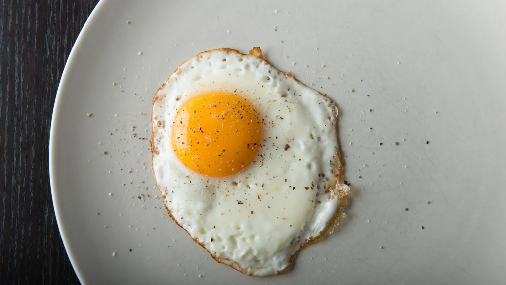 Dine spejlæg får en endnu bedre smag, hvis du udskifter olie og smør med denne simple ingrediens