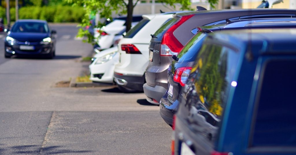 Det gælder allerede fra i dag: Her vil du blive mødt af nyt uventet syn på parkeringspladsen