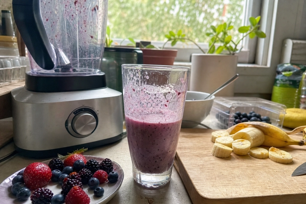 Ernæringsforskere advarer: Bananen i din bær-smoothie spolerer 84 procent af de sunde stoffer