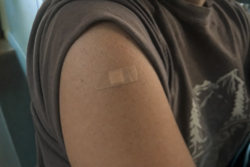 Forskere bad en computer designe en vaccine mod fremtidens corona. Nu har de første mennesker fået den