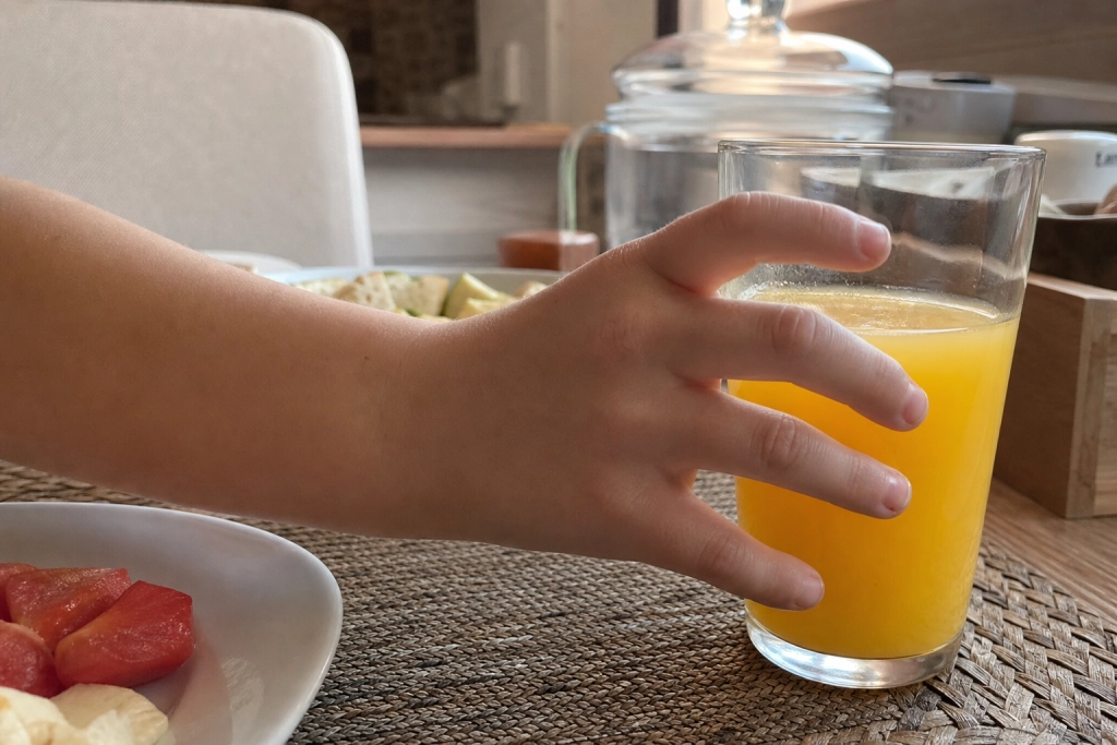 De fulgte 25.749 børn i 25 år: Den sunde morgenjuice kan gøre barnet sygt som voksen