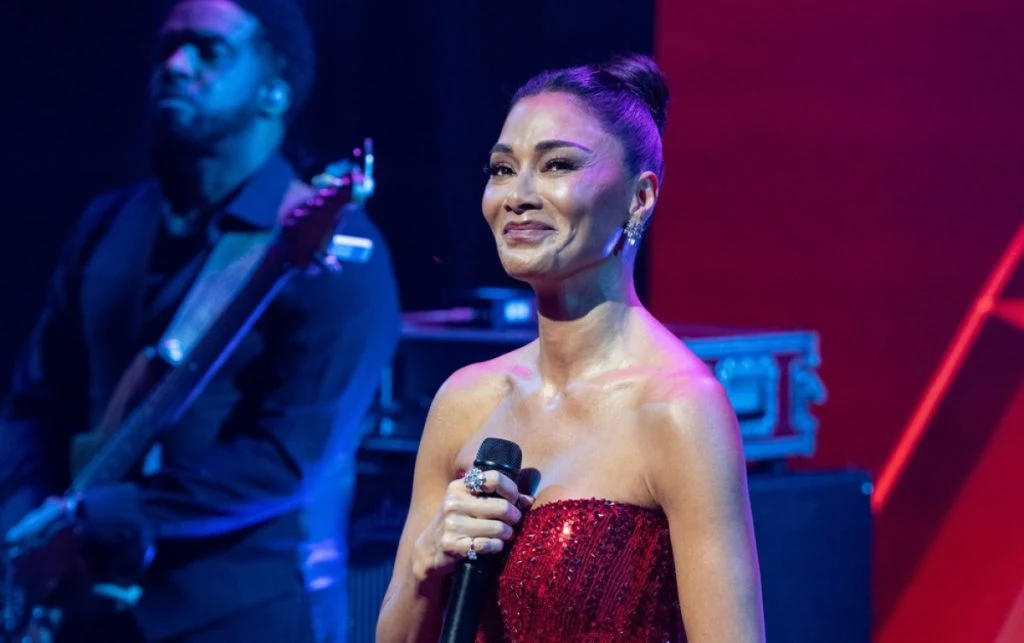 Nicole Scherzinger viser billede af voldsom skade en time før koncert