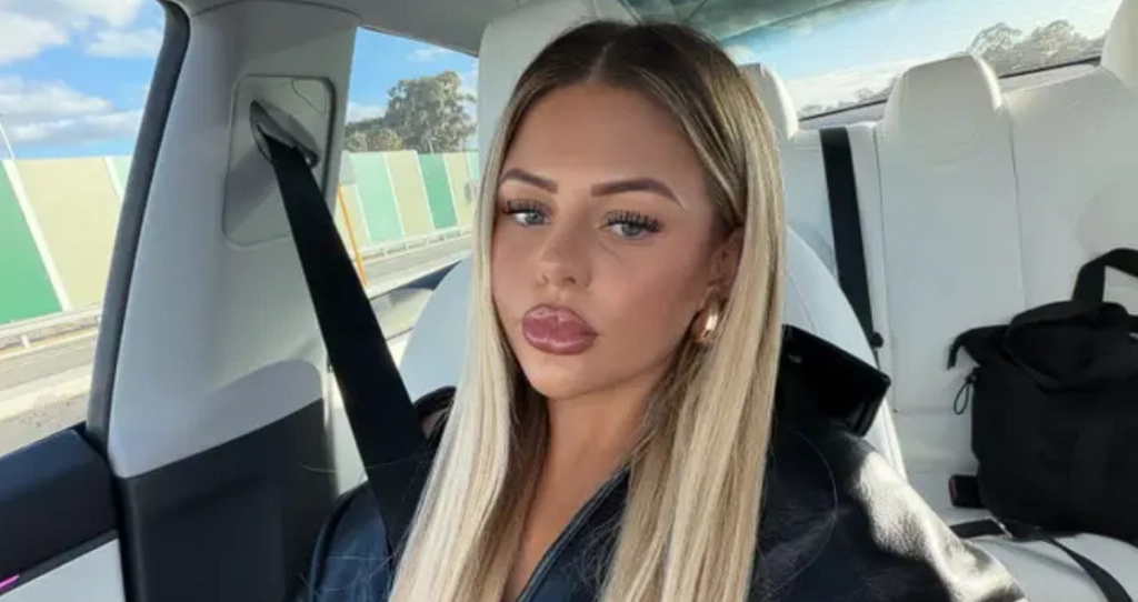 21-årige Hayley betalte regningen på Bali uden at blinke: Tre dage senere blev hendes kort afvist på McDonald's
